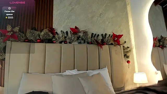  Cris Spicy  online show from December 2025 06:46:01 PM