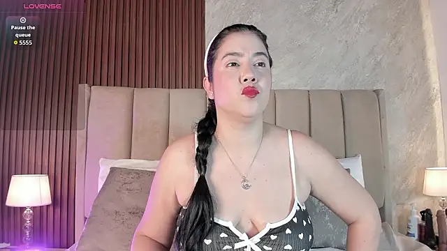  Cris Spicy  online show from March 2026 07:37:02 PM