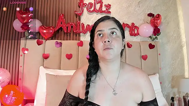  Cris Spicy  online show from July 2026 07:14:02 PM