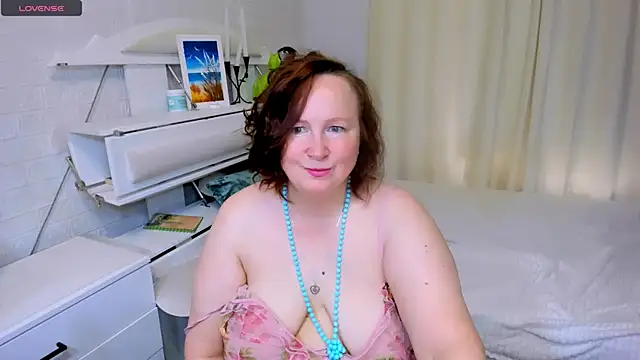 WifeyXRated online show from May 2026 05:49:02 AM