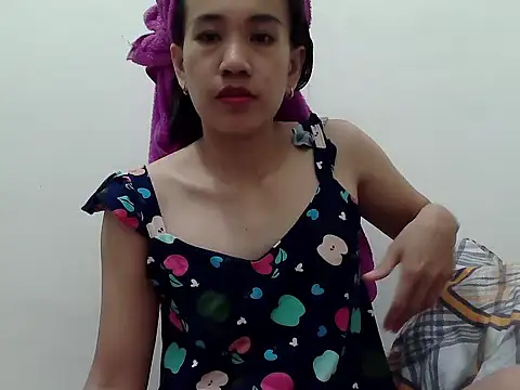 Ursexychixxx 4u online show from February 2026 07:20:02 AM