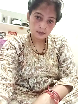 Chhaya hot online show from March 2026 07:45:02 PM