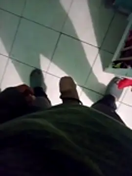 Snapshot of Reno0002 chatting on October 2025 12:48:02 PM Reno0002 online show from October 2025 12:48:02 PM