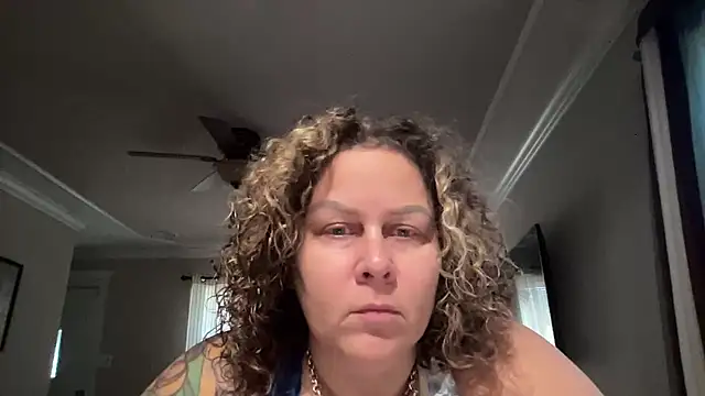 Snapshot of number1slut chatting on October 2025 06:51:01 PM number1slut online show from October 2025 06:51:01 PM