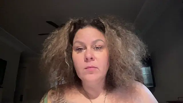 Snapshot of number1slut chatting on September 2025 12:08:02 PM number1slut online show from September 2025 12:08:02 PM