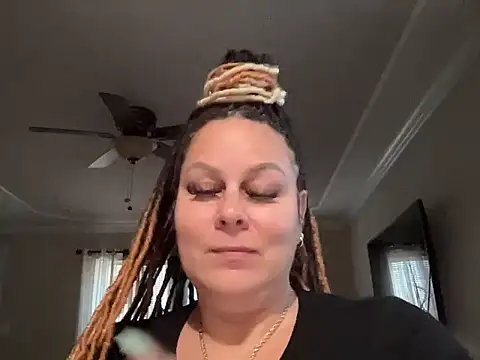 Snapshot of number1slut chatting on January 2026 07:06:02 PM number1slut online show from January 2026 07:06:02 PM