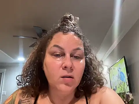 Snapshot of number1slut chatting on November 2025 02:54:02 AM number1slut online show from November 2025 02:54:02 AM