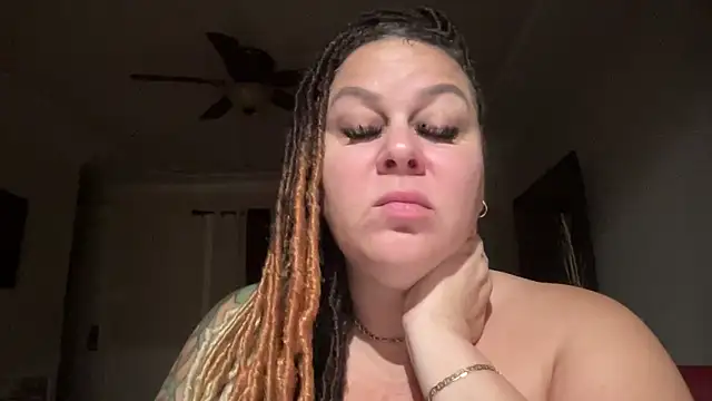 Snapshot of number1slut chatting on February 2026 12:15:01 PM number1slut online show from February 2026 12:15:01 PM