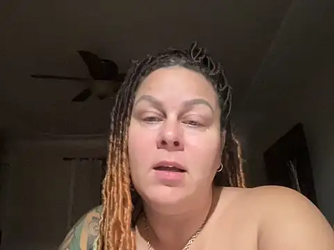 Snapshot of number1slut chatting on January 2026 12:45:01 PM number1slut online show from January 2026 12:45:01 PM