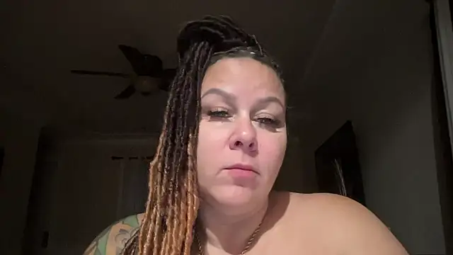 Snapshot of number1slut chatting on January 2026 01:15:02 PM number1slut online show from January 2026 01:15:02 PM