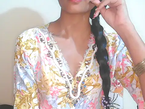 Ankita Chandel online show from December 2025 04:47:02 AM