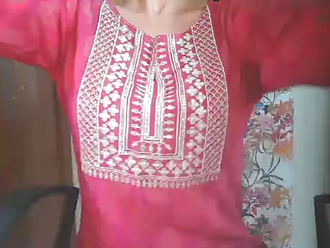 Ankita Chandel online show from November 2025 05:18:01 AM