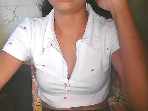 Ankita Chandel online show from November 2025 10:52:02 AM