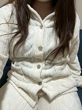 mayu06000 online show from December 2025 05:37:02 PM