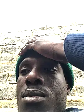 cuminsidebby online show from November 2025 08:40:01 AM