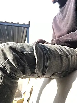 cuminsidebby online show from April 2026 06:19:02 AM