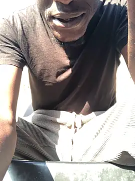 cuminsidebby online show from November 2025 05:00:01 AM