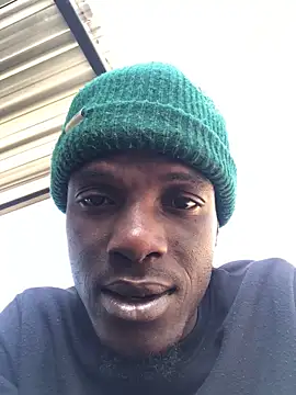 Snapshot of cuminsidebby chatting on November 2025 06:51:02 AM cuminsidebby online show from November 2025 06:51:02 AM