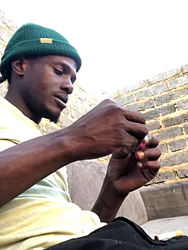 Snapshot of cuminsidebby chatting on October 2025 03:35:02 PM cuminsidebby online show from October 2025 03:35:02 PM