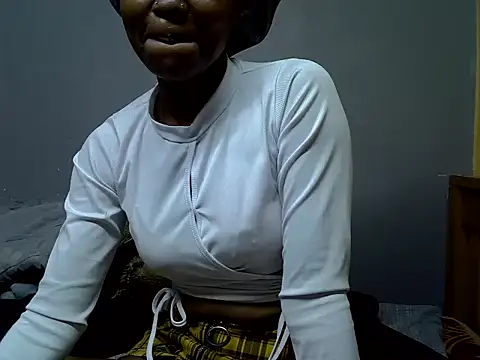 Snapshot of Sweetlanah chatting on October 2025 07:59:01 PM Sweetlanah online show from October 2025 07:59:01 PM
