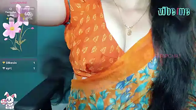 Snapshot of megHana_teLugGu chatting on October 2025 04:02:02 AM megHana teLugGu online show from October 2025 04:02:02 AM