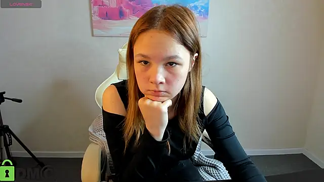 Lori Blossom online show from September 2025 07:47:02 AM