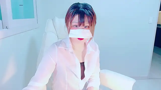 hyeony s96 online show from November 2025 12:31:01 PM