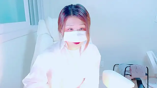 hyeony s96 online show from October 2025 12:18:01 PM
