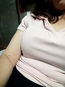 Old girl online show from October 2025 11:56:01 AM