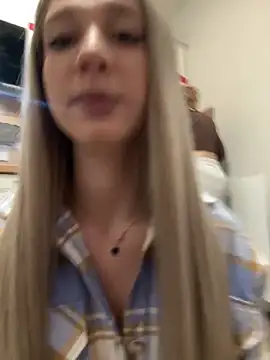 yourfavpsy  online show from December 2025 04:52:02 PM