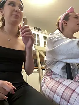 yourfavpsy  online show from March 2026 01:12:02 PM