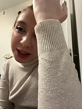 yourfavpsy  online show from December 2025 04:46:02 PM