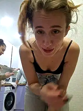 yourfavpsy  online show from November 2025 02:10:01 PM