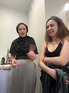 yourfavpsy  online show from April 2026 03:19:01 PM