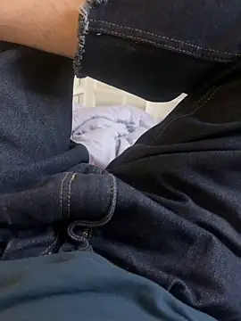 FitNhot sam online show from November 2025 02:00:02 PM