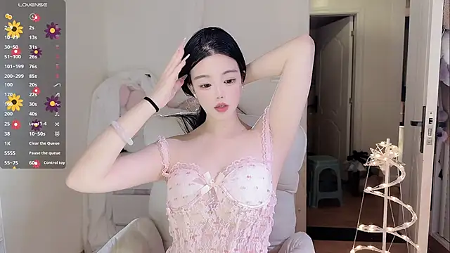 MM-feifei online show from October 2025 03:41:01 PM