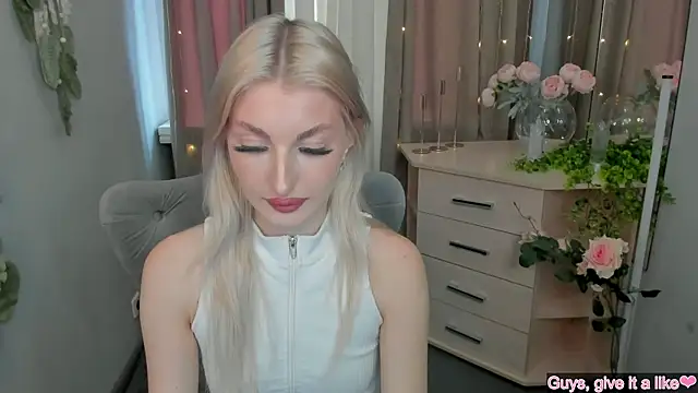Sarrah blush online show from September 2025 08:17:02 AM