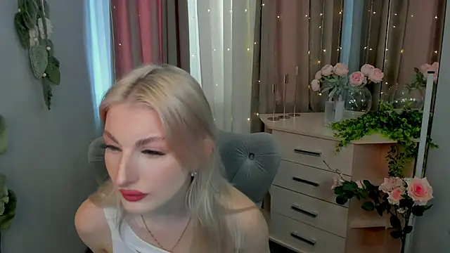 Sarrah blush online show from September 2025 08:16:01 AM