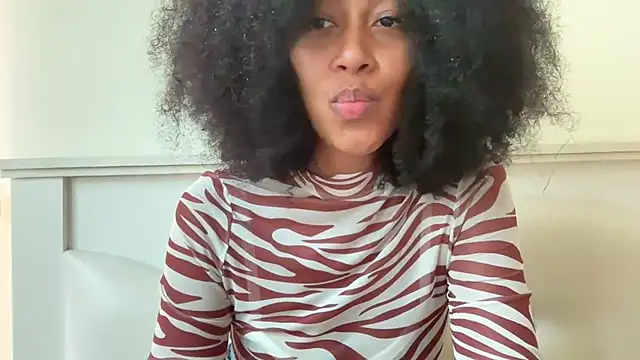 Vaylisse online show from October 2025 06:15:02 AM