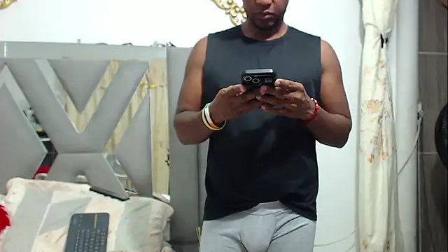 AndyCalifornia1 online show from October 2025 12:46:01 PM