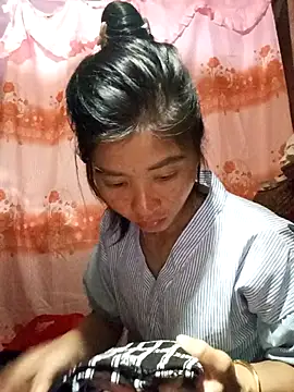 Phuongphuongg online show from September 2025 01:34:01 AM