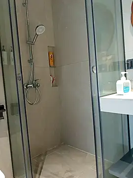 Snapshot of BigDickDaddddy chatting on October 2025 04:02:02 AM BigDickDaddddy online show from October 2025 04:02:02 AM