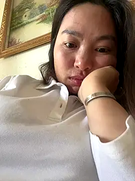 Nhung584 online show from November 2025 06:50:02 AM