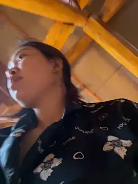 Nhung584 online show from October 2025 01:29:02 AM