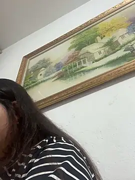 Nhung584 online show from October 2025 01:47:02 PM