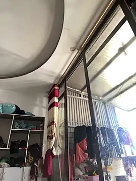 Nhung584 online show from December 2025 01:33:01 AM