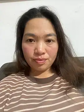 Nhung584 online show from October 2025 02:25:02 PM