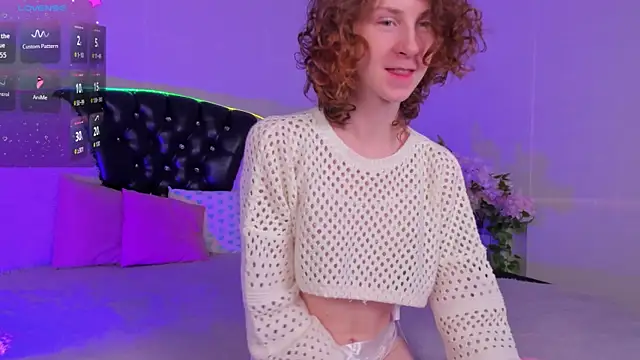 M1BabyG1rl online show from November 2025 02:32:01 PM