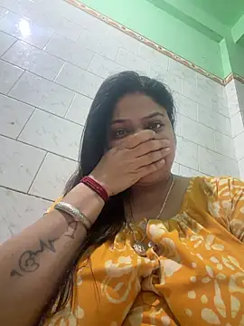 Horny Kavita online show from May 2026 03:48:02 PM