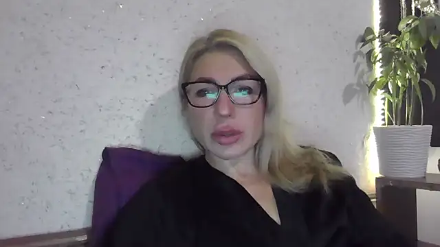 fox red lady7 online show from November 2025 07:29:02 PM